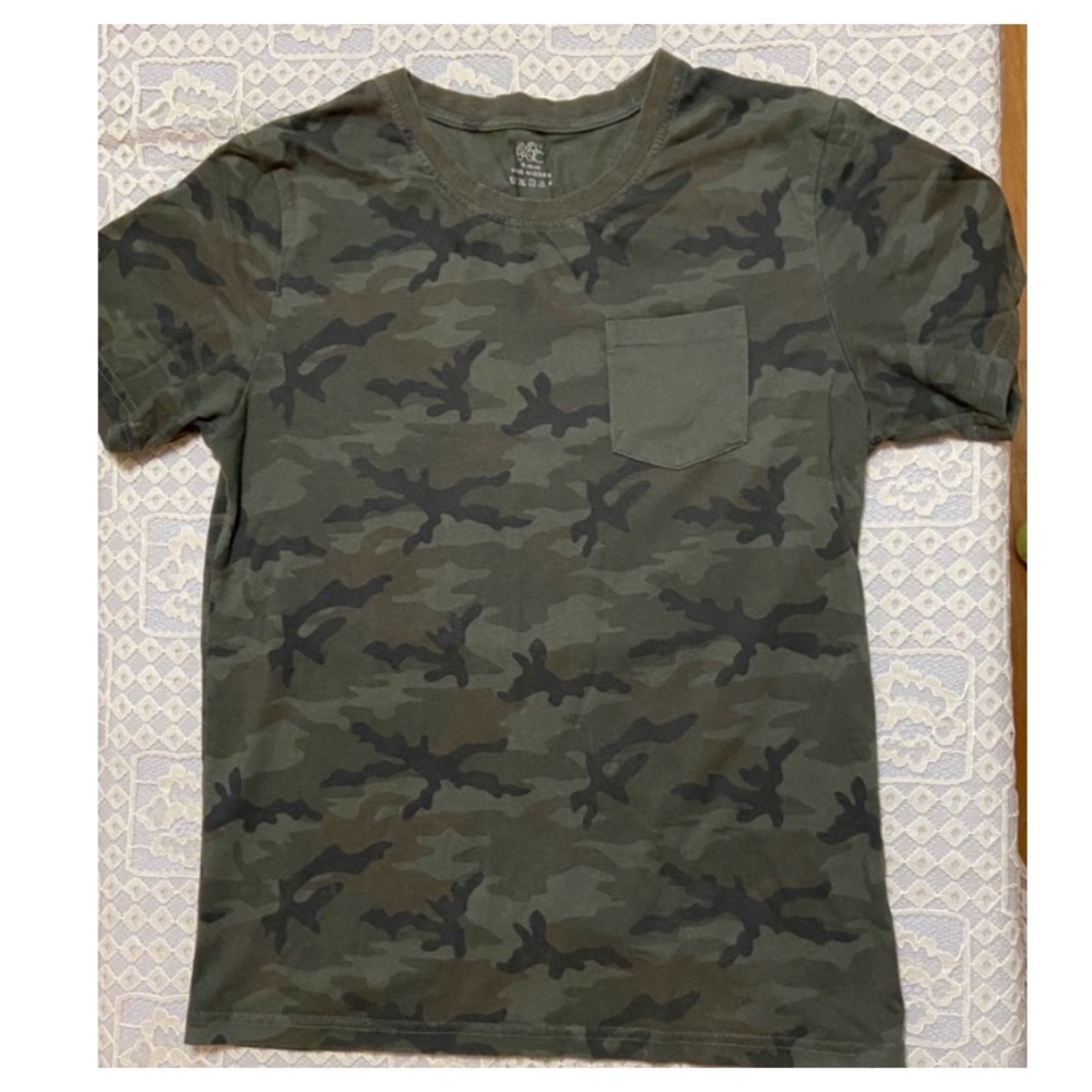 SIMPLY BASIC CAMO OVERSIZED T-SHIRT